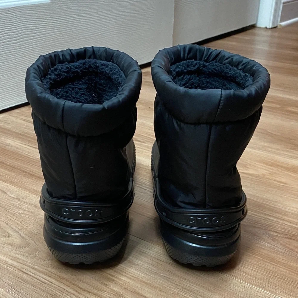 CROCS Classic Lined Neo Puff Men's Black Rain & Snow Boots Size 10